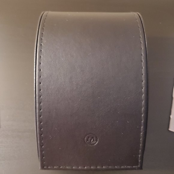 MOVADO 2100005 Gold Museum Classic Black Dial Leather Quartz Men's Watch - Picture 3 of 4